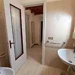 Iris Con Ampia Veranda Casa vacanze San Pietro in Bevagna