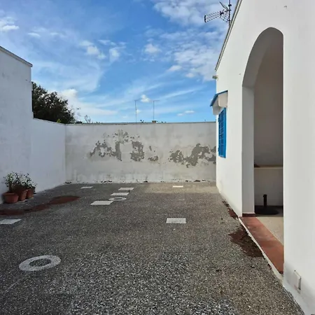 Iris Con Ampia Veranda Feriehus
