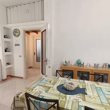 Iris Con Ampia Veranda Vakantiehuis *